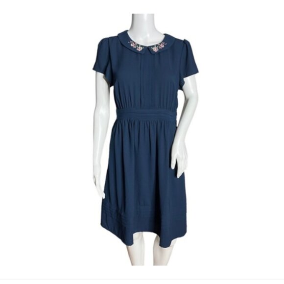 Modcloth Babydoll Dress Navy Blue Pink Floral Embroidered Peter Pan Collar M - Picture 1 of 3